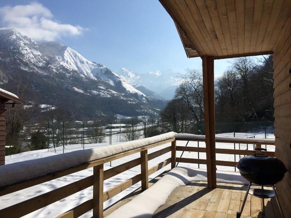 Chalet de l'Ours Brun, gîte 3 étoiles Gere-Belesten Extérieur photo