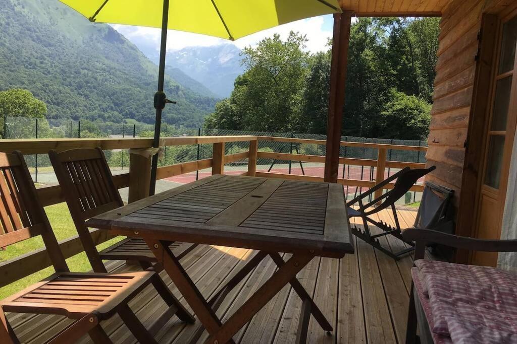 Chalet de l'Ours Brun, gîte 3 étoiles Gere-Belesten Extérieur photo